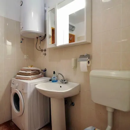 Διαμέρισμα Miracle Μούρτερ